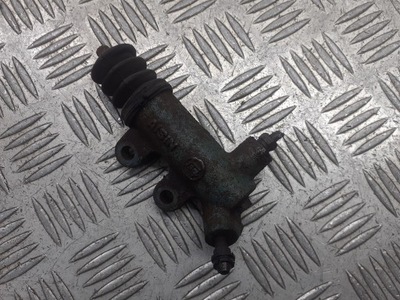 Циліндр зчеплення toyota yaris ii 1.4 d4d фото №1