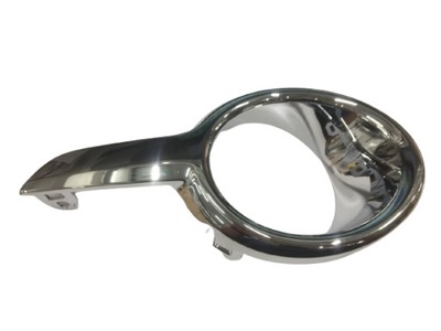 Рамка противотуманной фары peugeot 208 фото №1