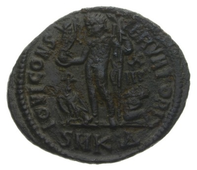 Follis 321-23 r. Konstantyn I, Kyzikos. Jowisz z jeńcem i orłem.