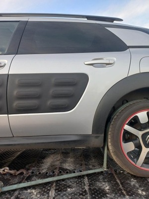 Двері задні ліва citroen c4 cactus ezrc фото №1