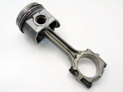 Поршень шатун 2.2 di almera 2 primera p12 tino xtrail фото №1