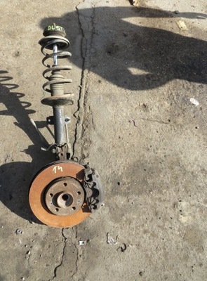 Поворотний кулак права dacia duster фото №1