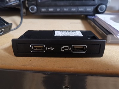 Port роз'єм usb mercedes carplay android авто a1728201600 фото №1