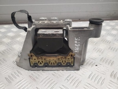 Chrysler pacifica p68237966ae лапы, опоры фото №1