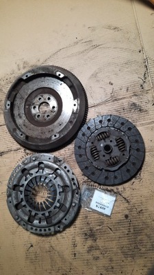 Зчеплення opel vectra 1.8b 99r фото №1