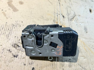 Замок двері правий перед opel meriva a 24434881 фото №1