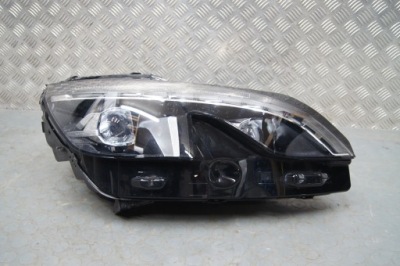 Лампа правая led 3008 ii фото №1