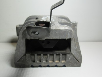 Подушка двигуна seat leon 2 1k0199262 фото №1