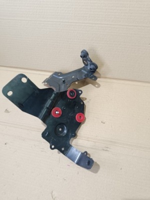 Кронштейн webasto audi q7 4m0 4m0265335g фото №1