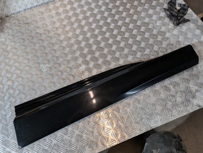 Audi e-tron молдинг дверь правый перед 4ke853060a фото №1