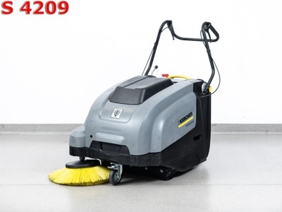 ZAMIATARKA KARCHER KM 75/40 W Bp NOWE BATERIE HAWKER 2016r 3375m²/h 7500net