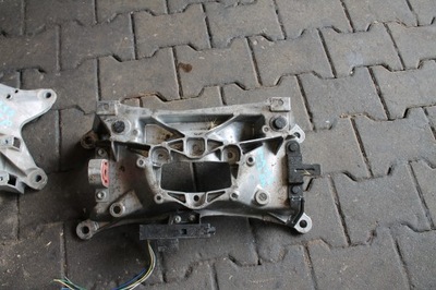 ЛАПА КОРОБКИ ПЕРЕДАЧ AUDI 80A399262BA