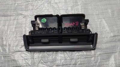 Решітка обдув середня jaguar e-pace x540 фото №1