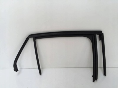 Opel corsa f 2021 прокладка дверь правый задняя фото №1