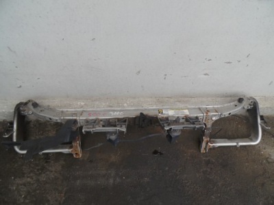 Pas передній підсилювач верхній chrysler 300c фото №1