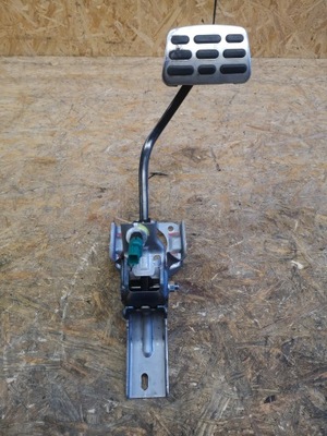 Hyundai tucson iii педаль тормоза фото №1