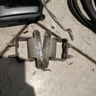 Петли крышки багажника комплект ix35 sportage iii фото №1