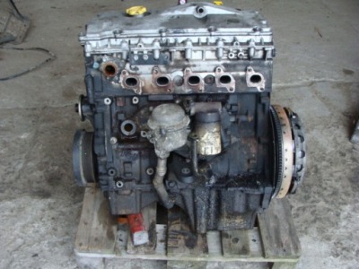 Двигатель голый блок двигателя 15p 2.5 td5 land rover discovery 2 ii фото №1