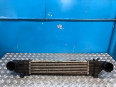 Mercedes w220 3,2 cdi радиатор воздуха интеркулер фото №1