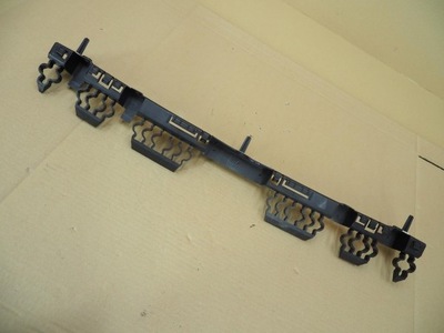 Напрямна бампера задня 850429691r renault clio v фото №1