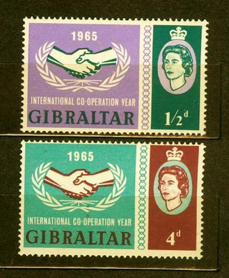 GIBRALTAR ** Elżbieta II, rok współpracy Mi 171-72