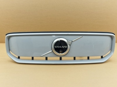 Решётка радиатора решётка радиатора бампера volvo xc40 c40 lift recharge камера радар цвет 729 фото №1