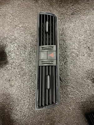 Skoda rapid решётка обдув 5ja820951a фото №1