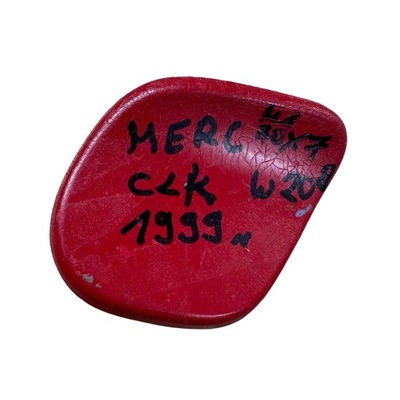 Mercedes clk w208 заглушка розпилювача ліва фото №1