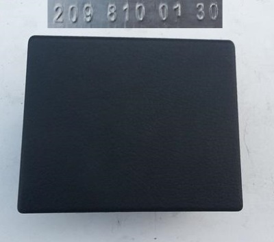 Пепельница туннель mercedes w203 w209 2098100130 фото №1