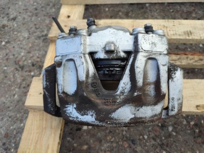 Mercedes r172 левый передний суппорт тормозной 2.2 cdi фото №1