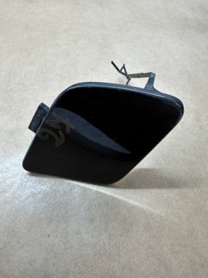 Audi b8 s-line заглушка фаркоп бампера перед 8k0807241e фото №1