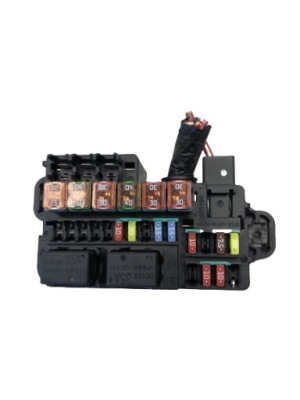 Коробка запобіжників opel mokka 826166 фото №1