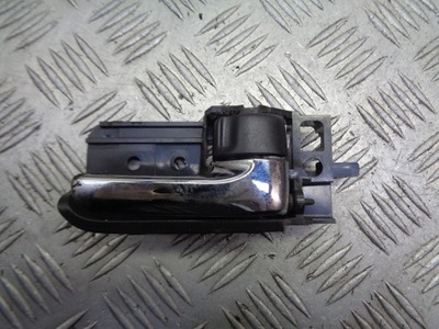 07/17 toyota corolla e12 ручка внутренняя правая фото №1