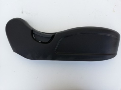 Захист пластик сидіння hyundai i20 ii 14-19 праве фото №1