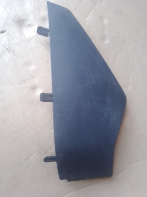 Защита консоли правая audi a7 4k 4k0857086 фото №1