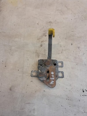 Замок засов капот iveco daily iv 14- фото №1