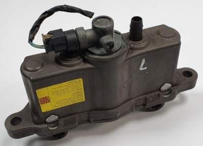 Патрон капот лівий bmw 5 f10 f11 7191049 фото №1