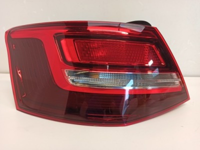 Audi a3 8v хетчбек лампа лівий задня 8v3945069 фото №1