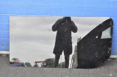 Opel vivaro b стекло правая задняя фото №1