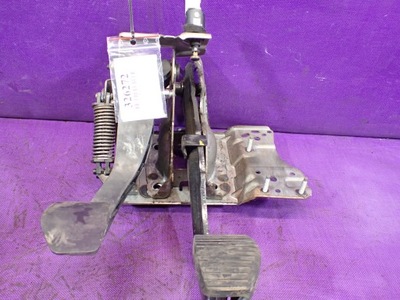 Citroen c2 03-08 1.4 hdi педалі зчеплення гальма фото №1