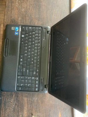 Laptop TOSHIBA SATELLITE PRO C660-1D7 15,6 " Intel Core i3 4 GB / 500 GB