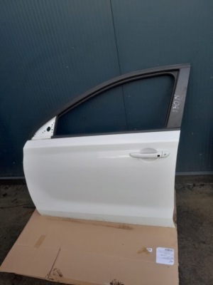 Двері ліва перед передні hyundai i30 3 фото №1