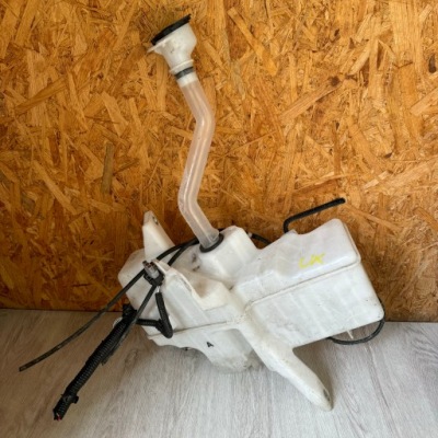 Бачок омывателя lexus ux 250h фото №1