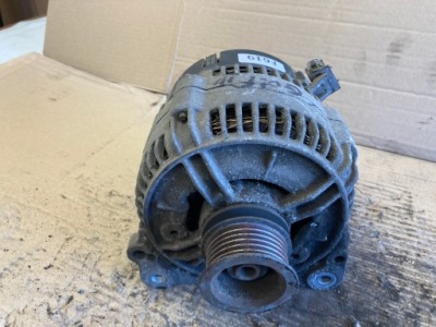 Vw golf 3 генератор 0123505011 028903025s фото №1