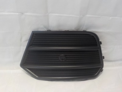 Audi q3 2016" - 2018" решітка радіатора бампера ліва 8u0807681q фото №1