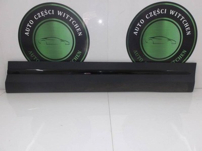 Mercedes glb x247 молдинг двері правий перед фото №1