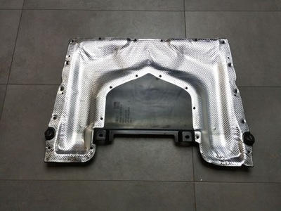 Audi a5 b10 захист плита підвіска 8b3825209 фото №1