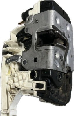 Mercedes benz sprinter w906 2.2cdi замок двері розсувних a9067304335 фото №1