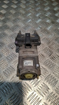 Клапан головний гальма knorr-bremse 21390589 фото №1