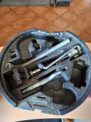 Домкрат набор do kół skoda octavia ii фото №1